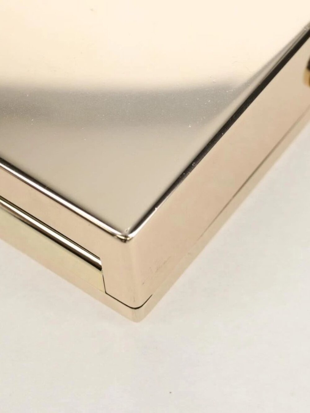 Christian Dior Chain Shoulder Bag metal Gold Tone Auth 157970M - Picture 4 of 16